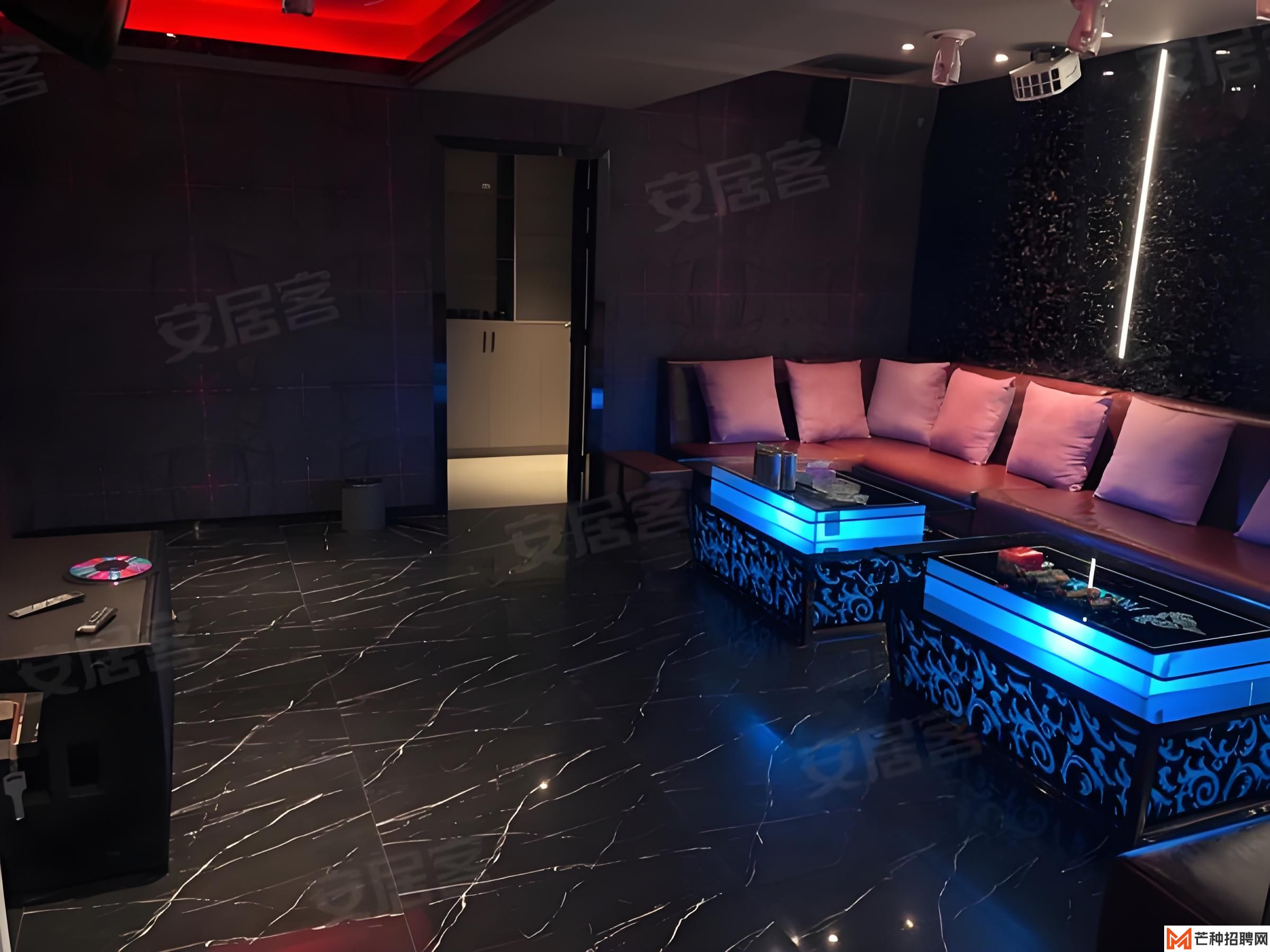 跟随本地人的脚步探索石家庄夜市酒吧的独特魅力